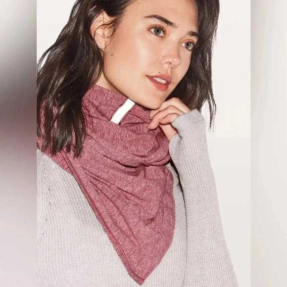 Lululemon Vinyasa Scarf *Rulu Heathered Auburn - Picture 1 of 8